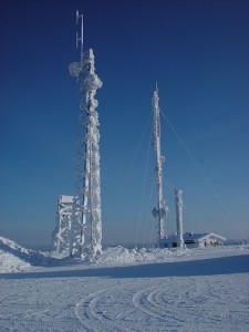186360907_6b71b7271a FROZEN RADIO